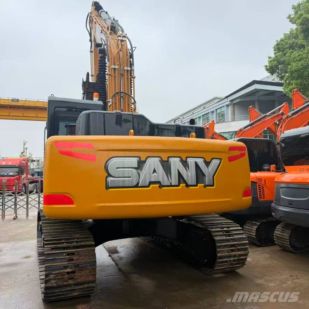 Sany SY 215 C 履带挖掘机