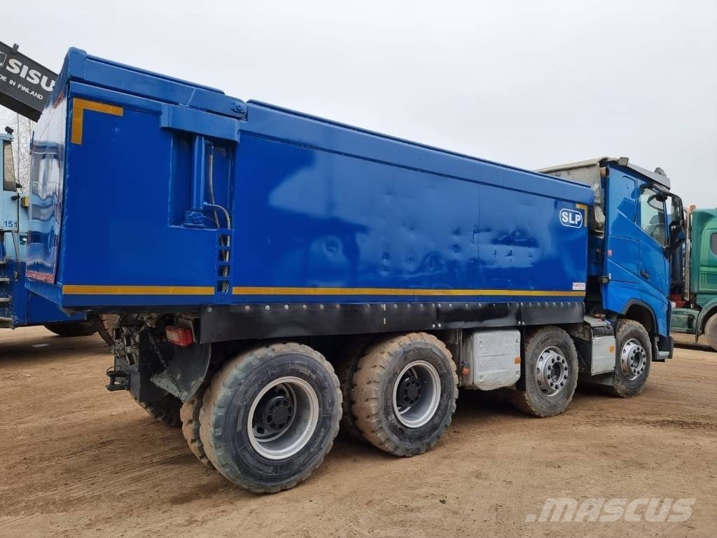 Volvo FH 540 شاحنات لوادر