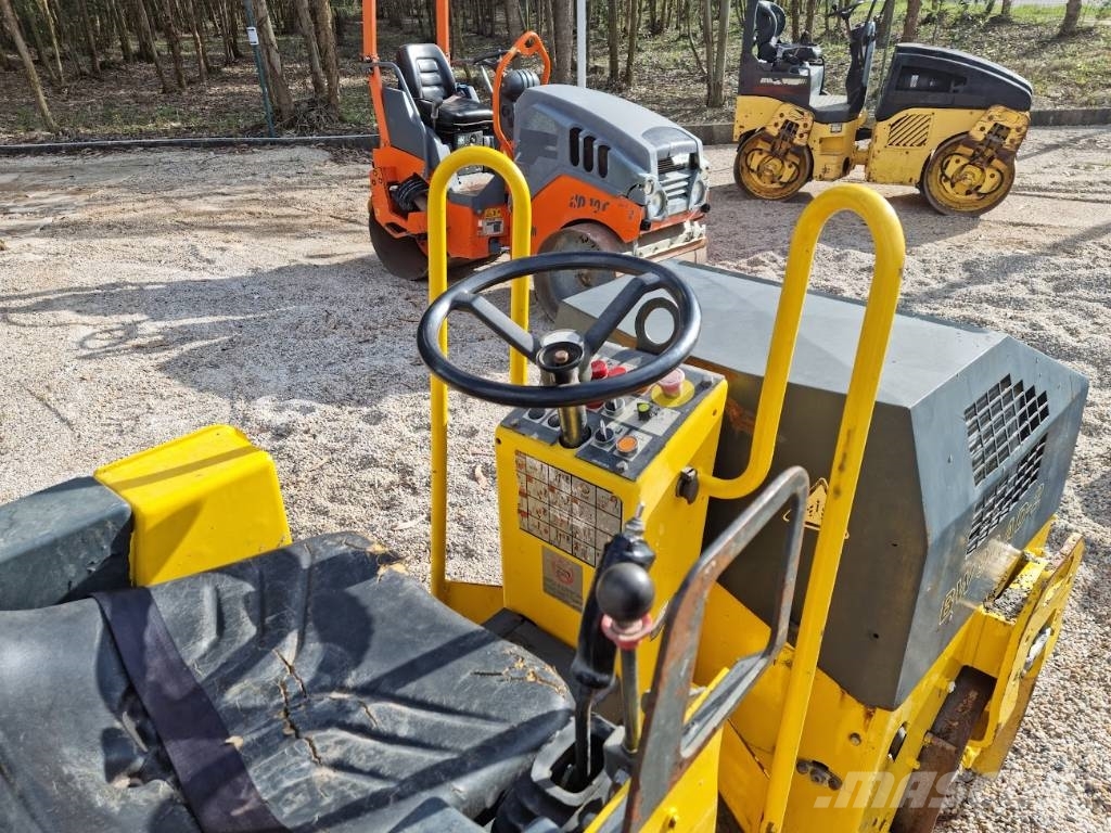 Bomag BW 90 AD-4 Rolos compactadores monocilíndricos