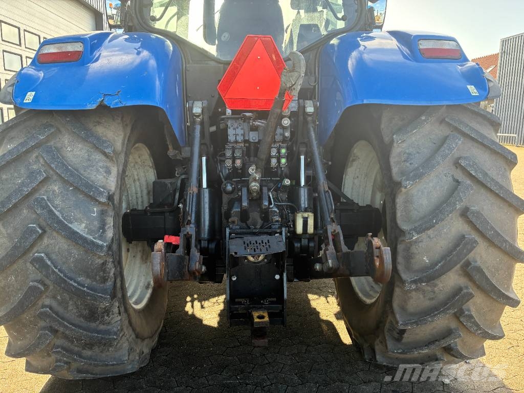 New Holland T 7.270 AC Traktorid
