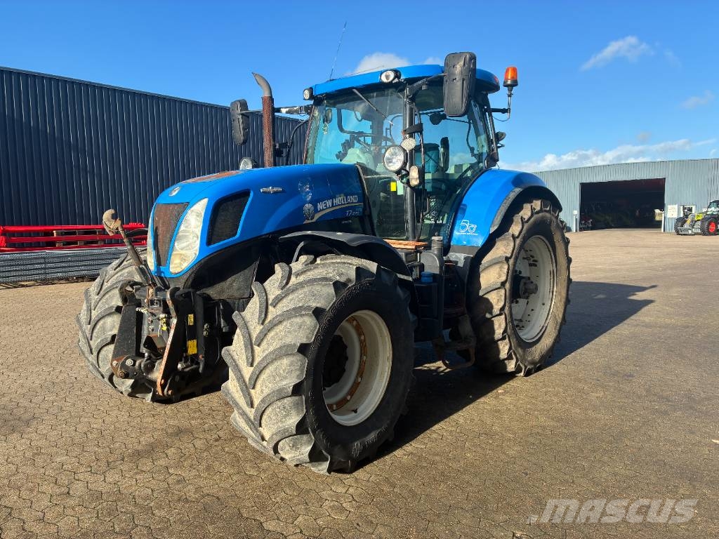 New Holland T 7.270 AC Traktorid