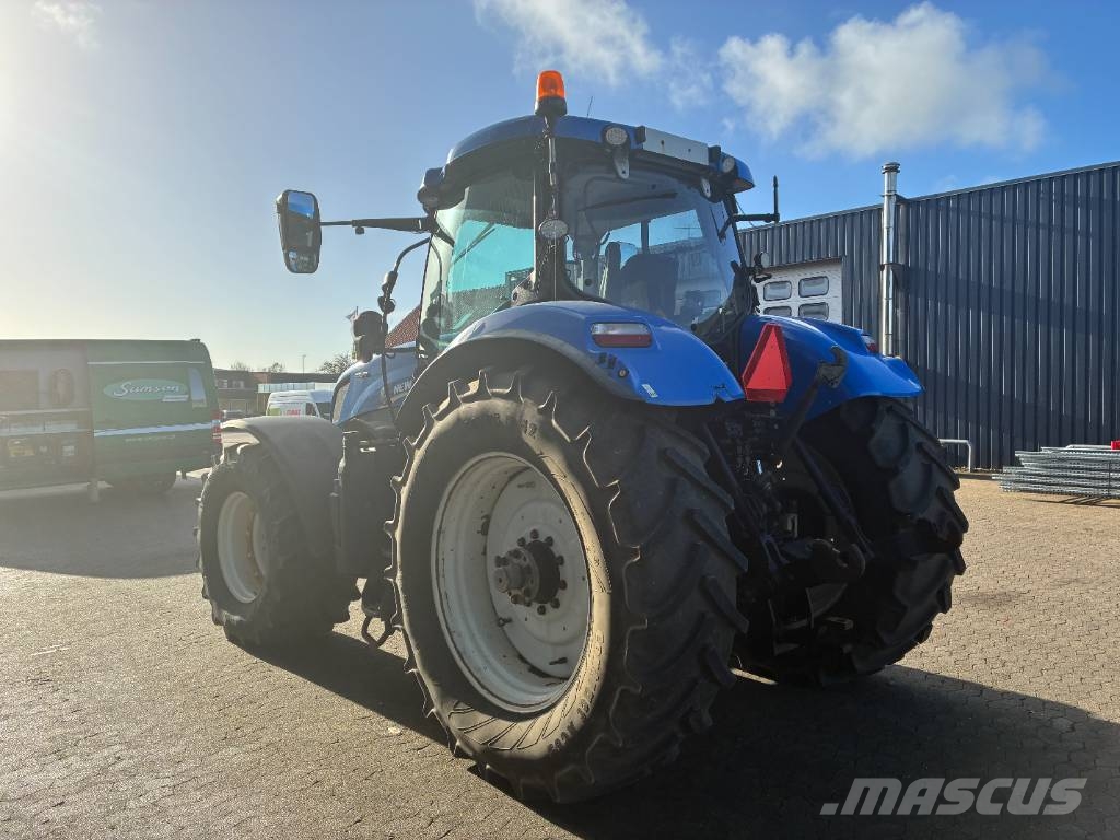New Holland T 7.270 AC Traktorid