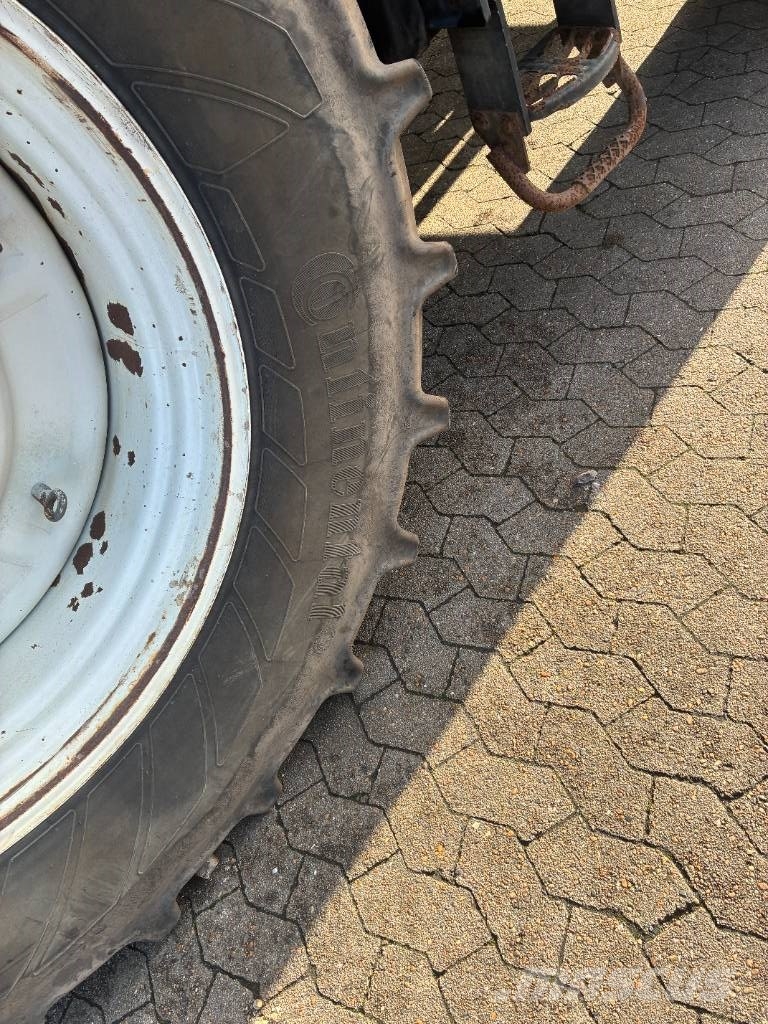 New Holland T 7.270 AC Traktorid