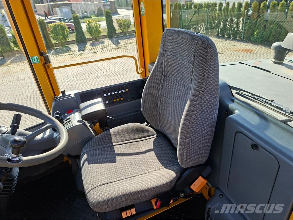 Volvo L 120 E 4X4 Κατασκευές - Άλλα