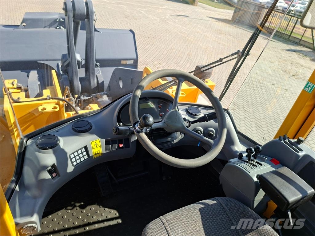 Volvo L 120 E 4X4 Κατασκευές - Άλλα
