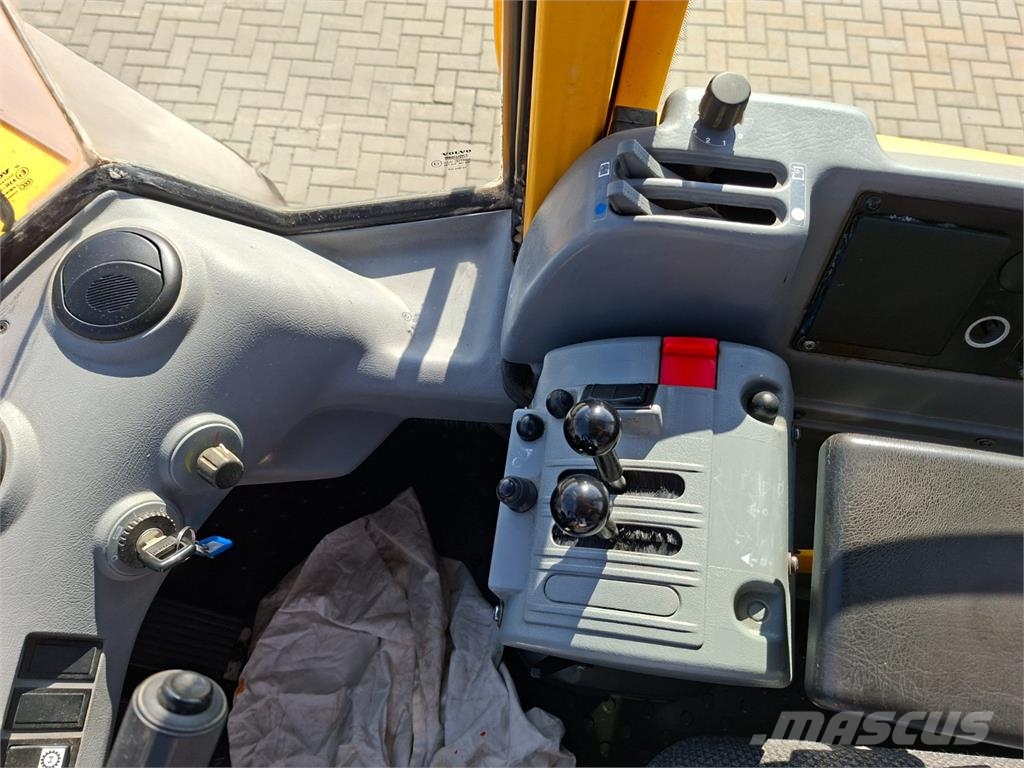 Volvo L 120 E 4X4 Κατασκευές - Άλλα