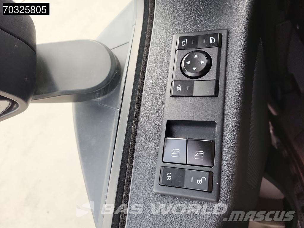 Mercedes-Benz Actros 1845 4X2 BigSpace 2xTanks Navi Sattelzugmaschinen