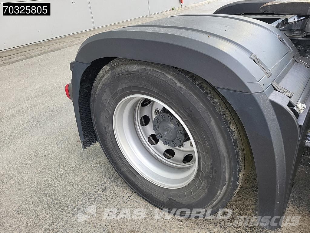Mercedes-Benz Actros 1845 4X2 BigSpace 2xTanks Navi Sattelzugmaschinen