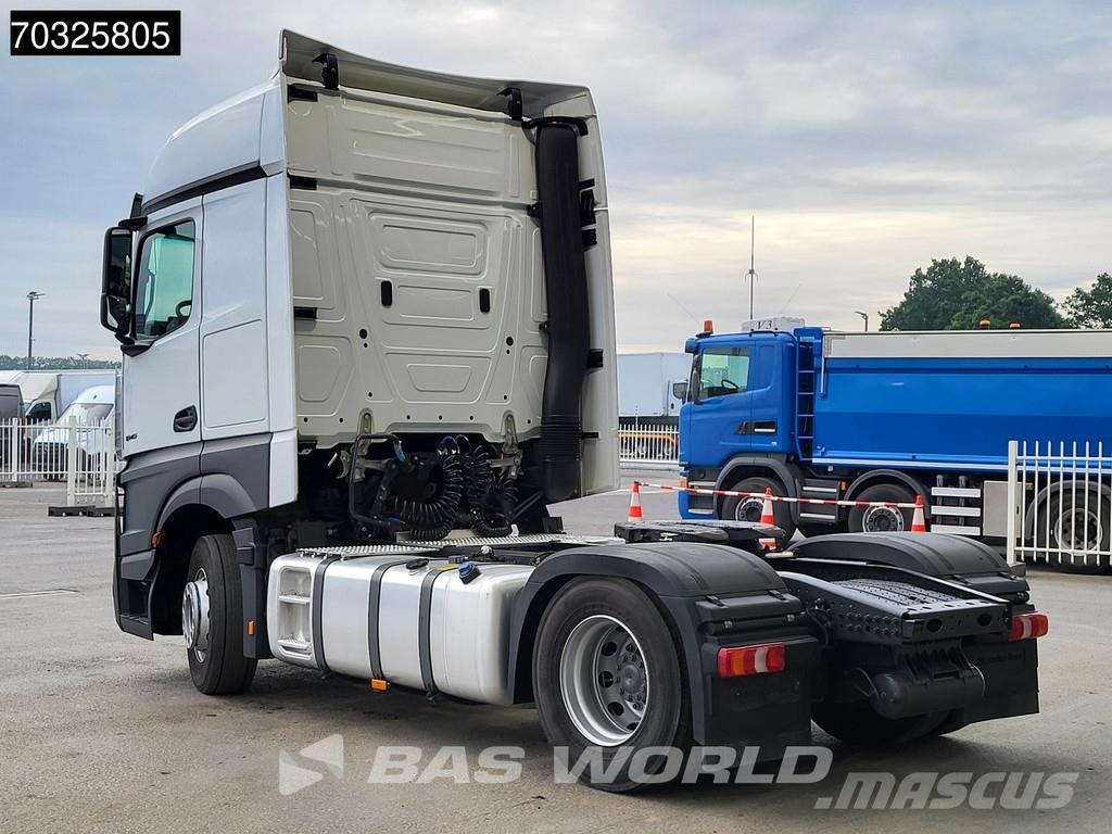 Mercedes-Benz Actros 1845 4X2 BigSpace 2xTanks Navi Sattelzugmaschinen