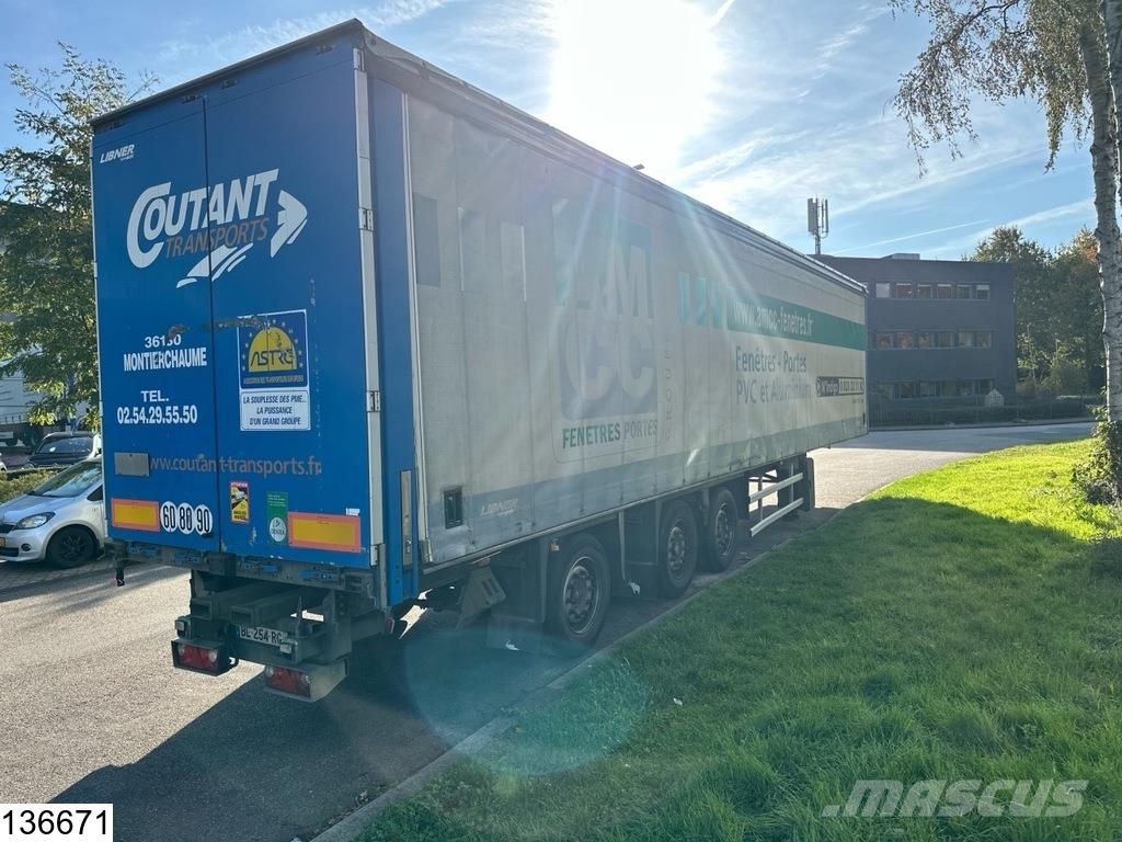 Schmitz Cargobull Tautliner Lift axle Curtainsiderauflieger