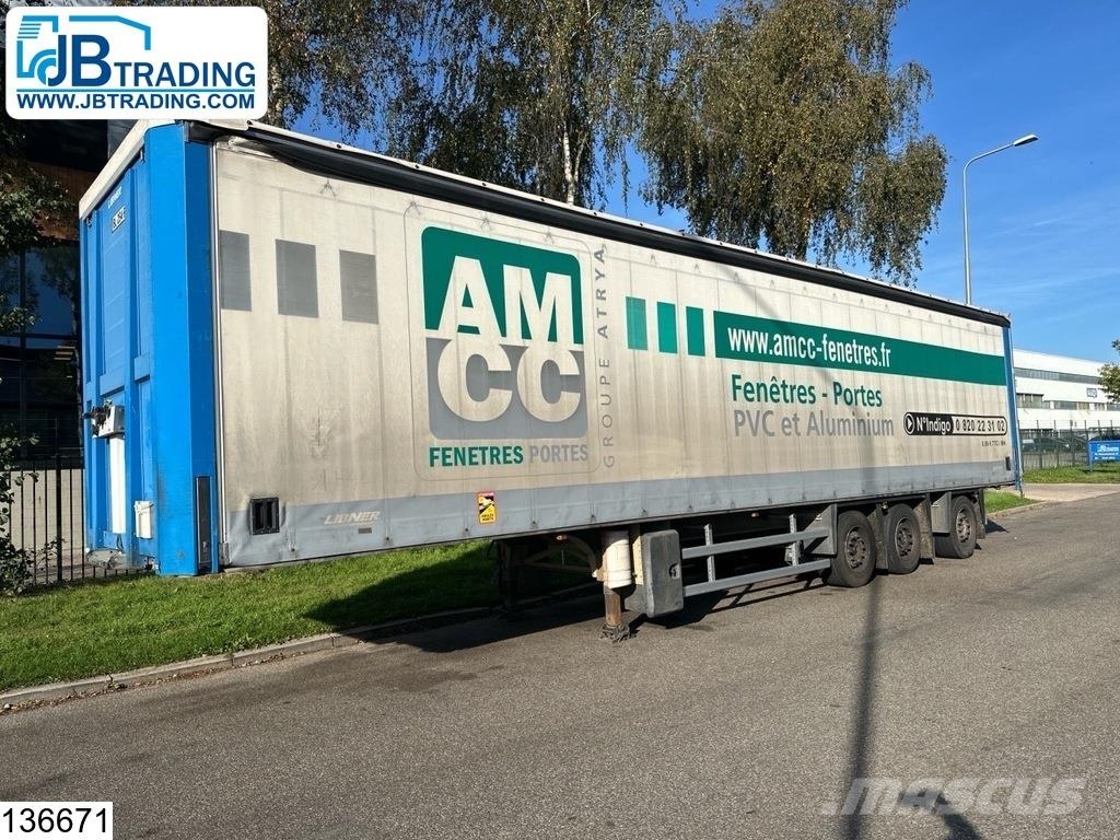 Schmitz Cargobull Tautliner Lift axle Curtainsiderauflieger