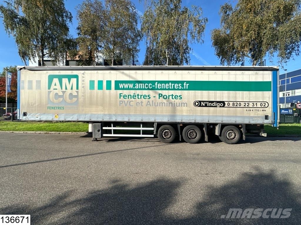 Schmitz Cargobull Tautliner Lift axle Curtainsiderauflieger