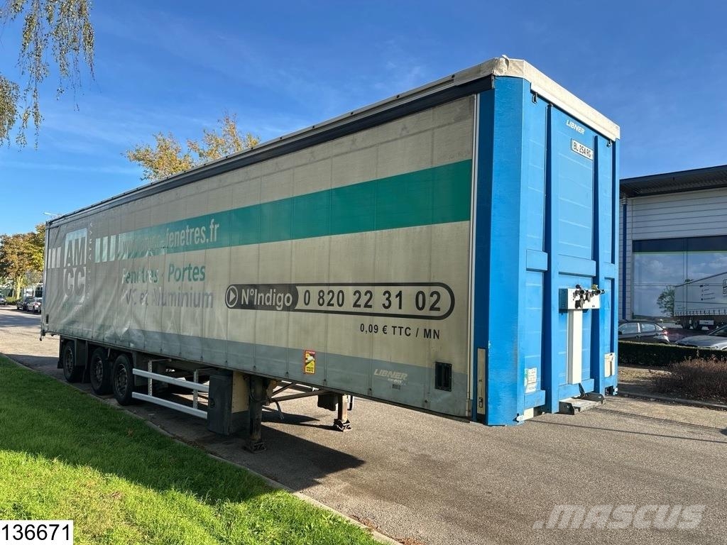 Schmitz Cargobull Tautliner Lift axle Curtainsiderauflieger
