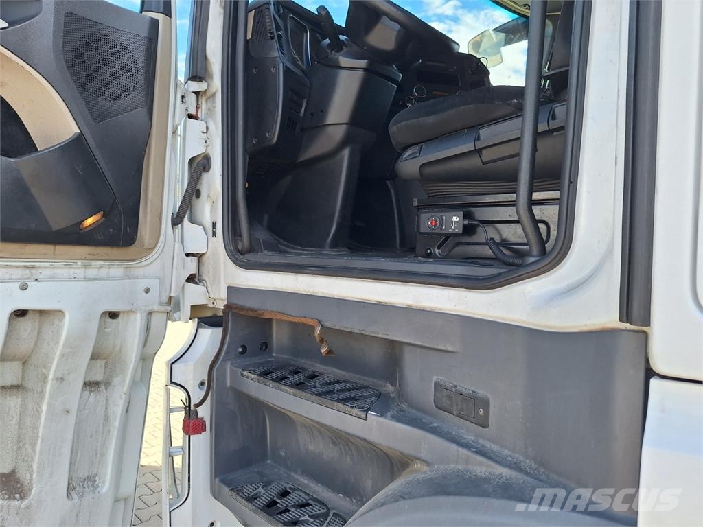 Mercedes-Benz ACTROS 1845 LS Седельные тягачи