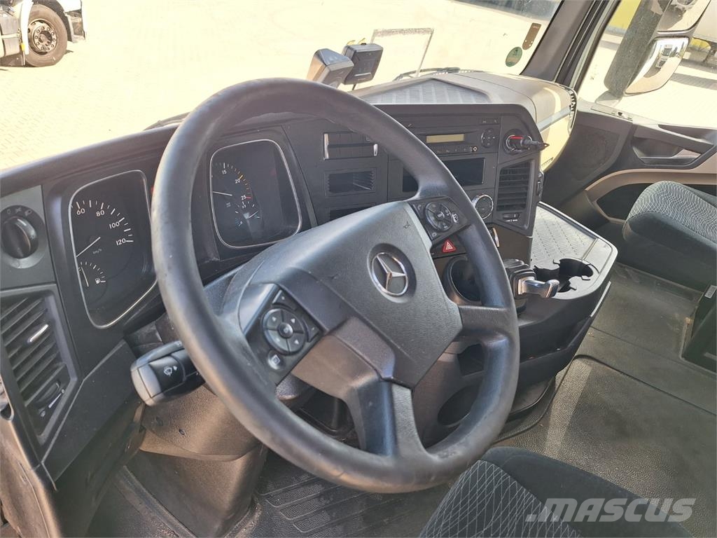 Mercedes-Benz ACTROS 1845 LS Седельные тягачи