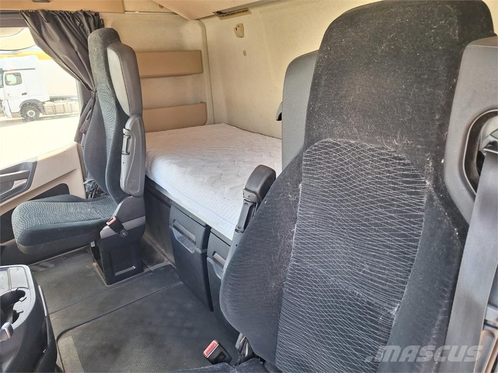 Mercedes-Benz ACTROS 1845 LS Седельные тягачи