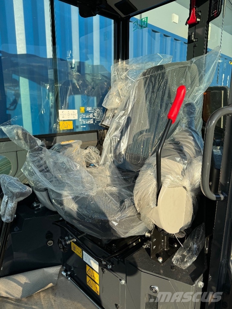 Hitachi ZX 26 U-6, 2023, Polonia - Folosit mini excavatoare < 7t