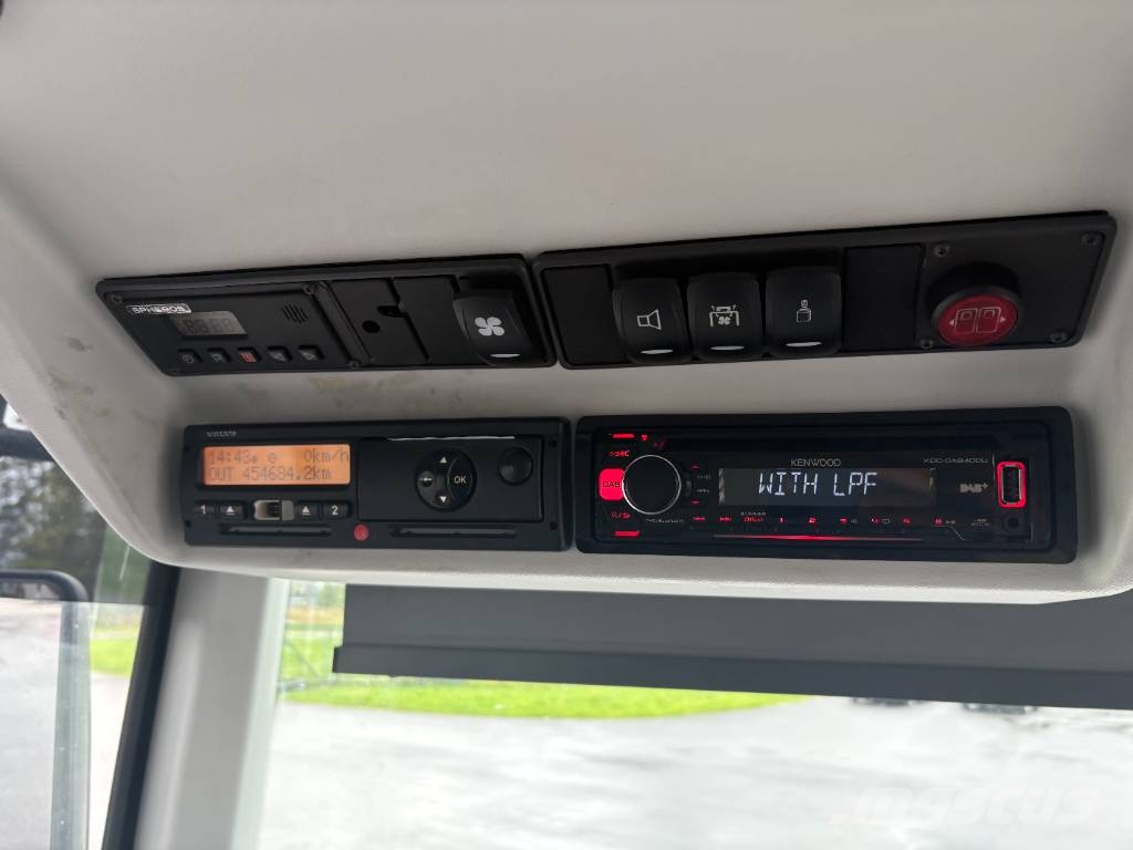 Volvo 8900 LE Linnadevahelised bussid