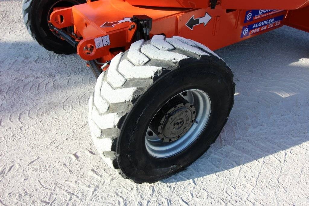 JLG 600 AJ Knikarmhoogwerkers