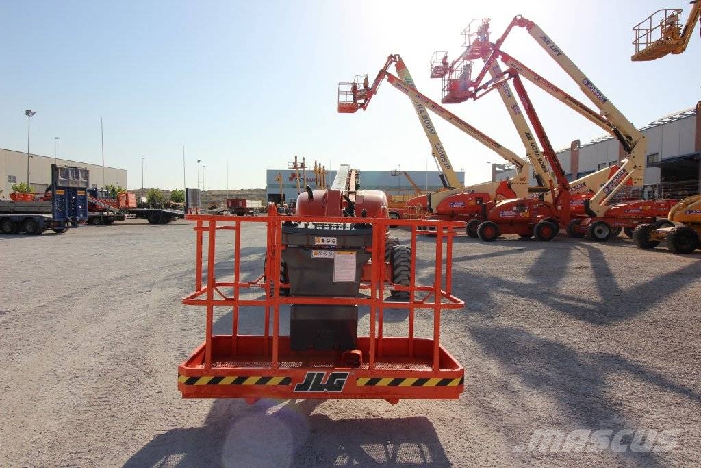 JLG 600 AJ Knikarmhoogwerkers