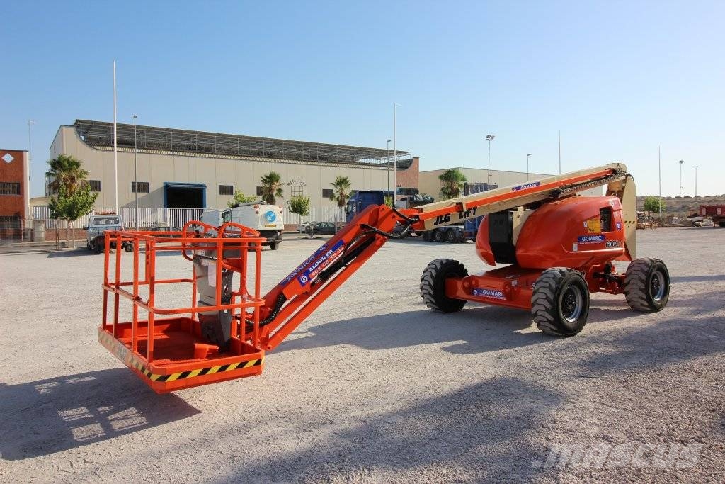 JLG 600 AJ Knikarmhoogwerkers