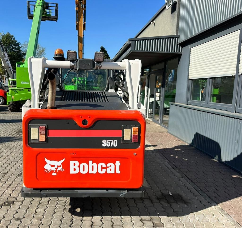 Bobcat S570 لوادر انزلاقية التوجيه