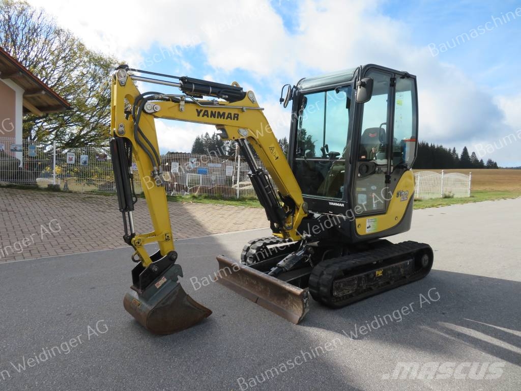 Yanmar SV 22 ミニ油圧ショベル 7t以下（ミニユンボ・ミニディガー）