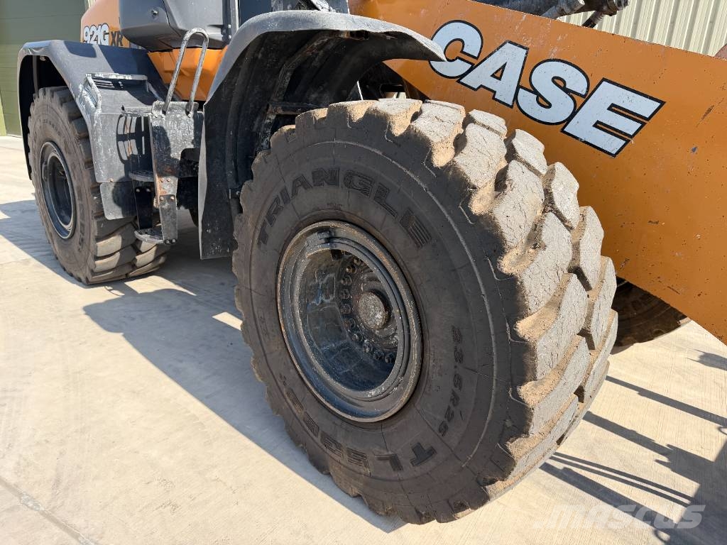 CASE 921 G XR Chargeuse sur pneus