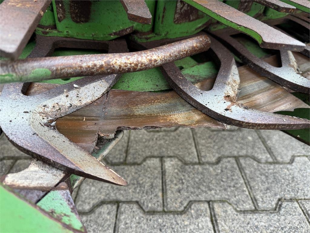 Krone BiG X 630 Zāles smalcinātāji