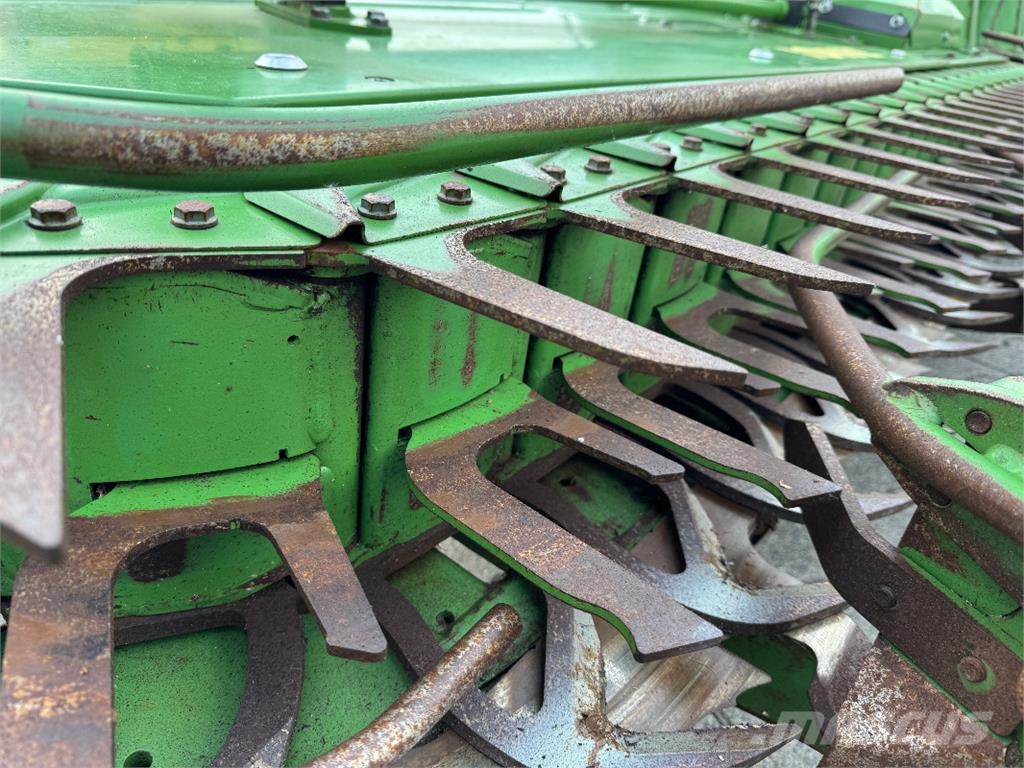 Krone BiG X 630 Фуражни комбайни