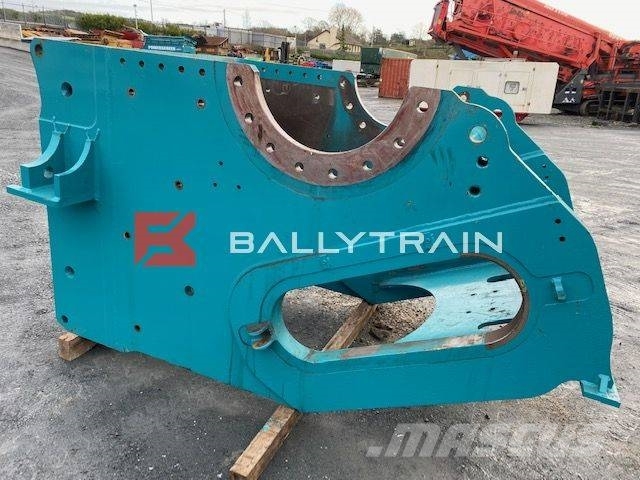 Powerscreen Pegson 44×28 Mainframe Silniki i skrzynie