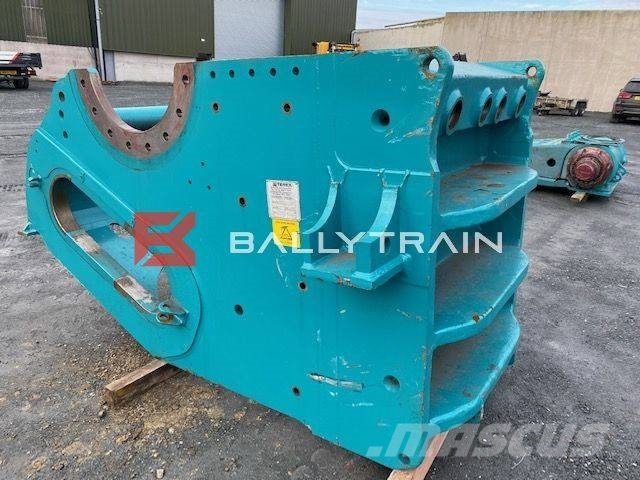 Powerscreen Pegson 44×28 Mainframe Silniki i skrzynie