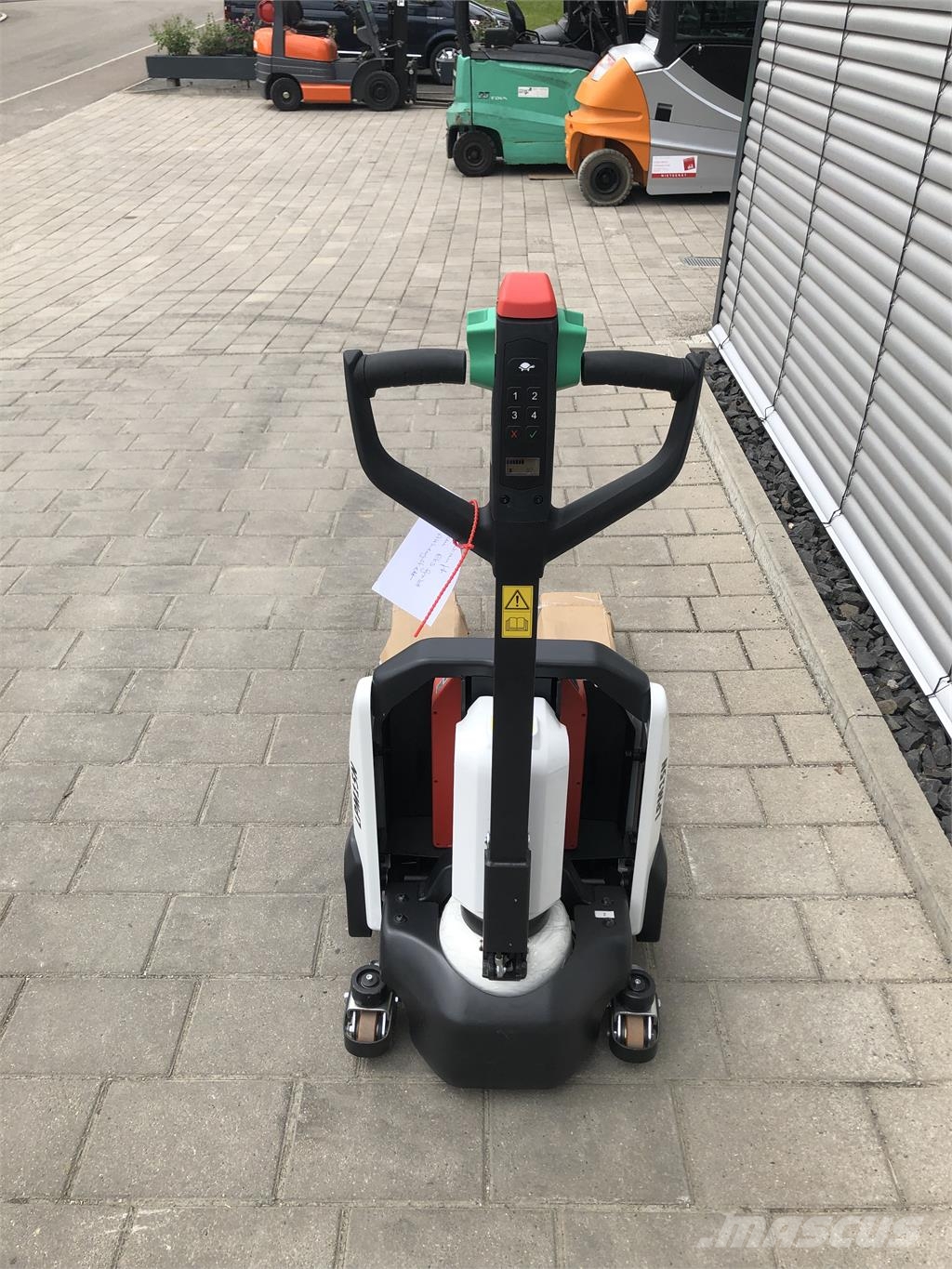 Bobcat LPM15N Neugerät!!! Transpallet uomo a terra