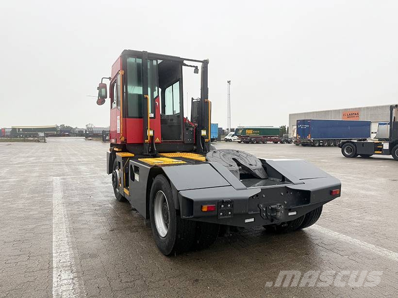 Kalmar Terminal tractor / Terminal-Zugmaschine / Cabezas tractoras