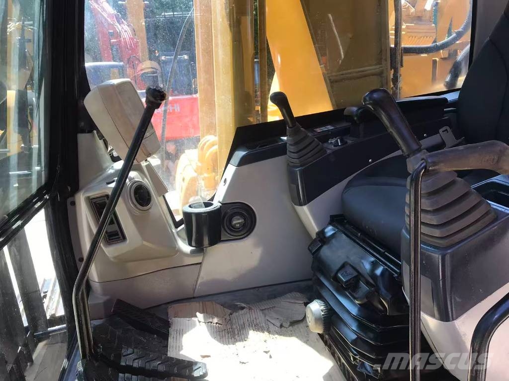 CAT 320 C L Pelle sur chenilles