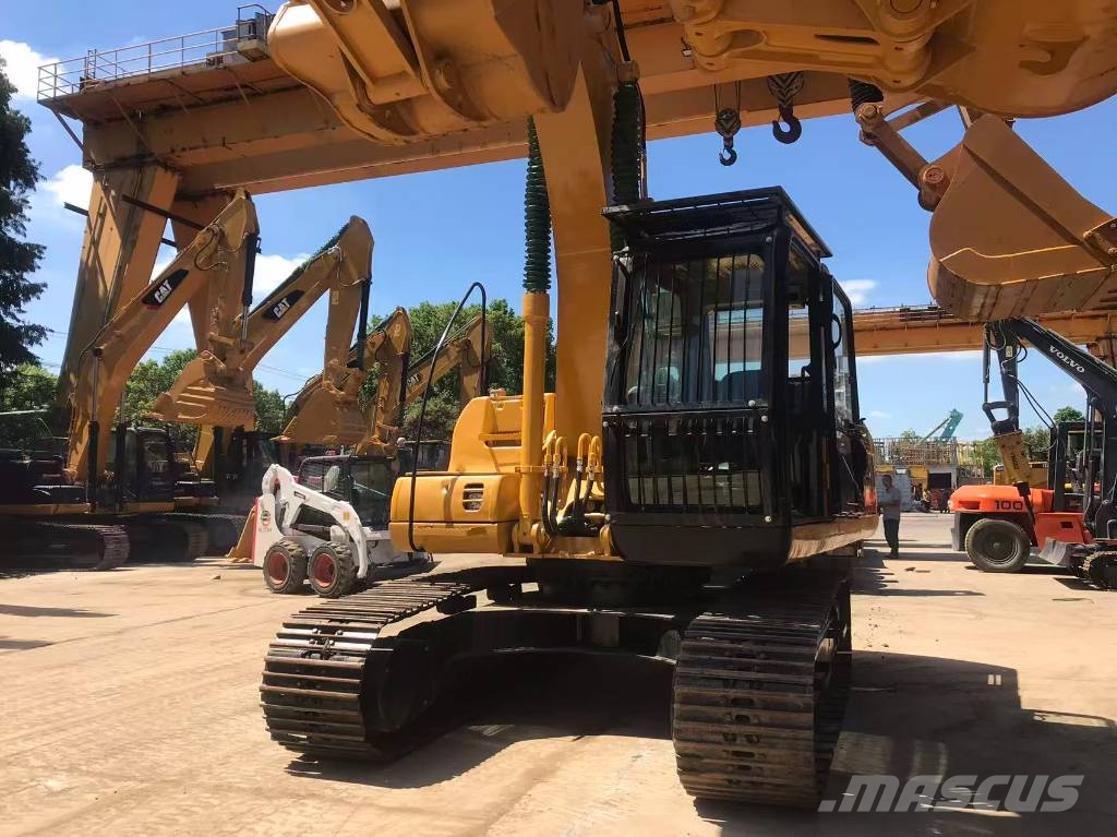 CAT 320 C L Pelle sur chenilles