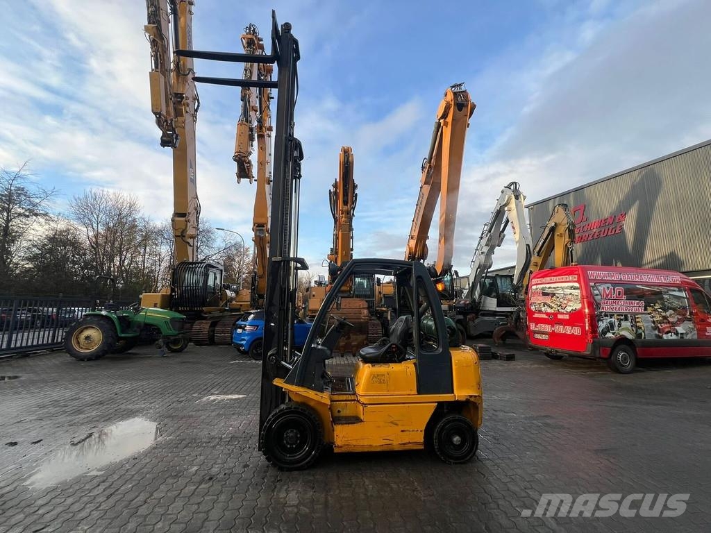 Nissan FG 25 LPG forklifts