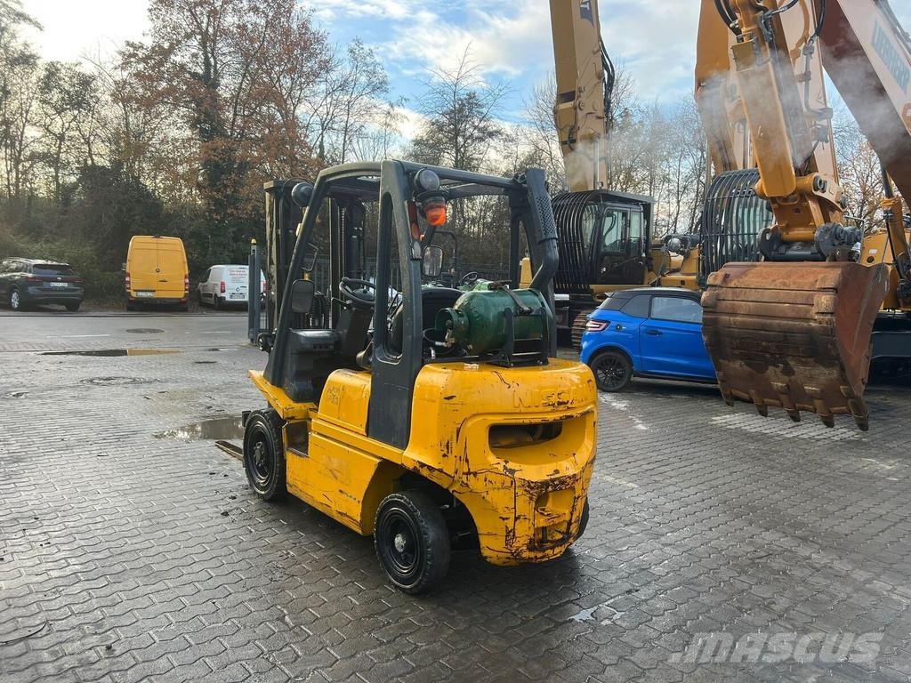 Nissan FG 25 LPG forklifts