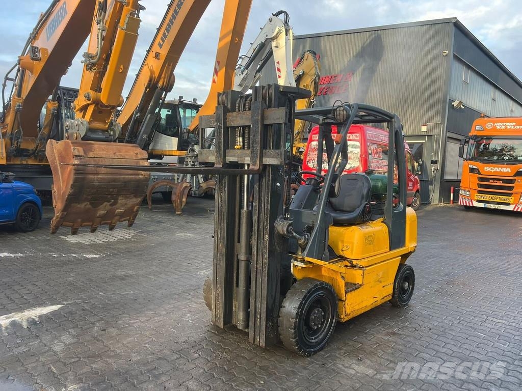 Nissan FG 25 LPG forklifts