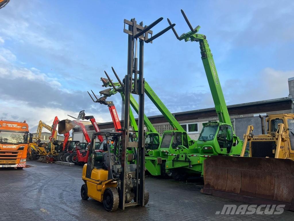 Nissan FG 25 LPG forklifts