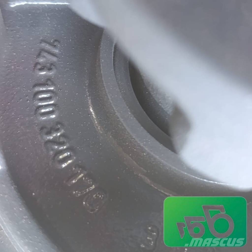 Fendt 720 Gearbox Housing M743100320400 الشاسيه والتعليق