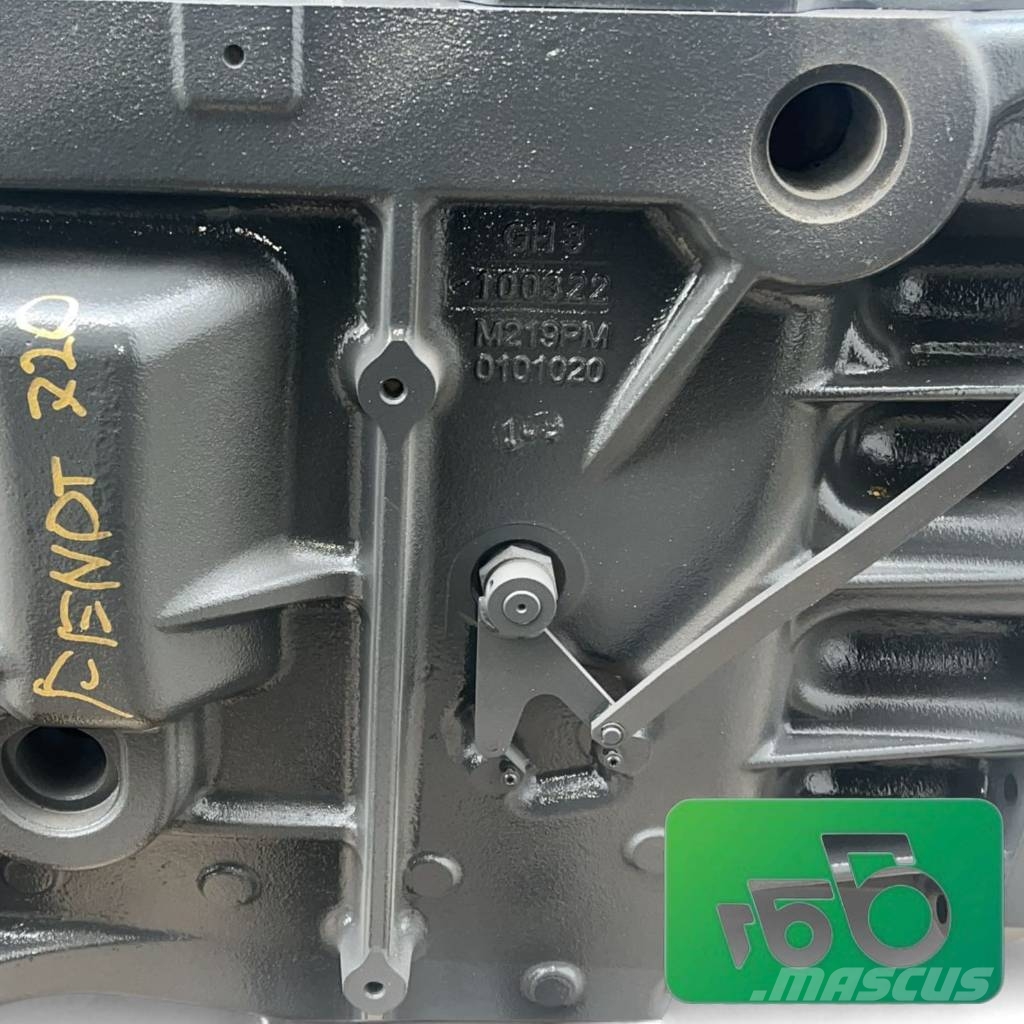 Fendt 720 Gearbox Housing M743100320400 الشاسيه والتعليق