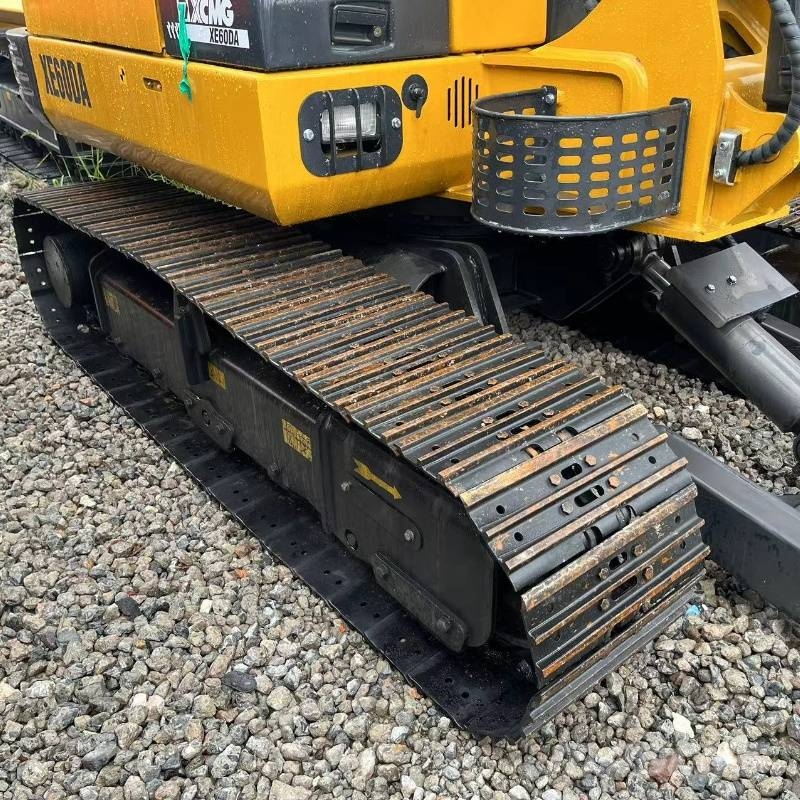 XCMG XE 60 DA Kāpurķēžu ekskavatori