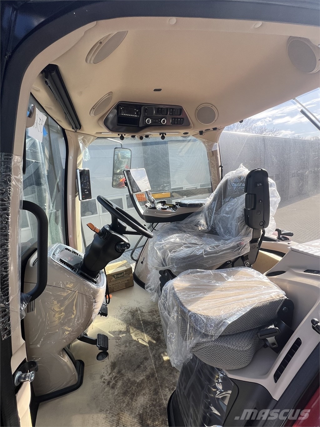 Case IH MAGNUM 400 AFS Connect Traktoriai