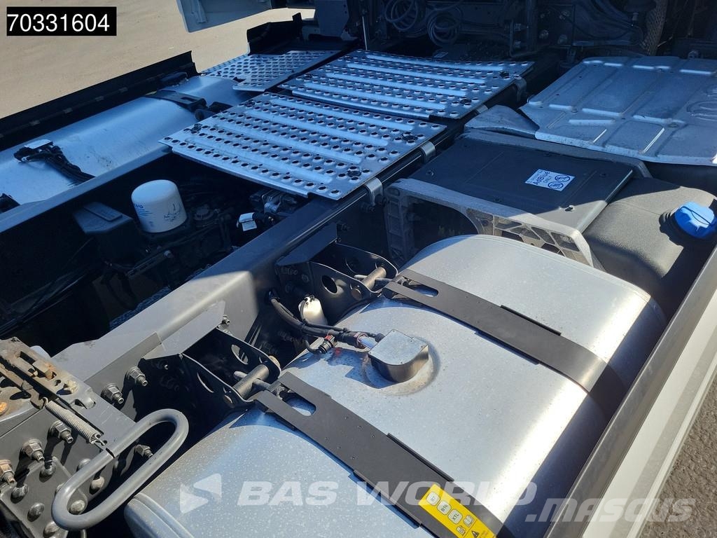 Volvo FH 500 4X2 XL 2xTanks I-ParkCool Navi ACC Trækkere