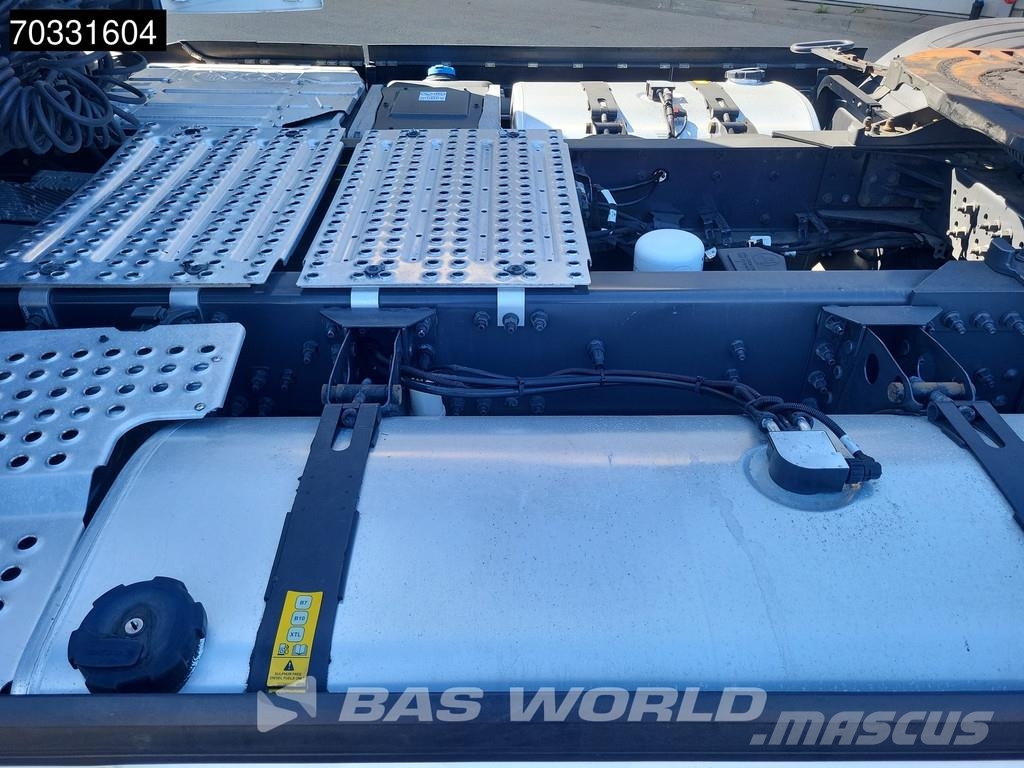 Volvo FH 500 4X2 XL 2xTanks I-ParkCool Navi ACC Trækkere