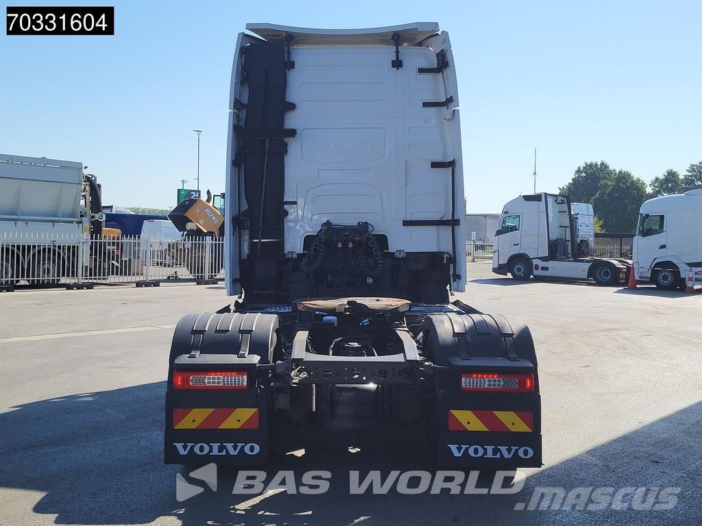 Volvo FH 500 4X2 XL 2xTanks I-ParkCool Navi ACC Trækkere