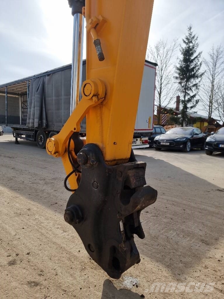 JCB JS 220 LC Excavadoras sobre orugas