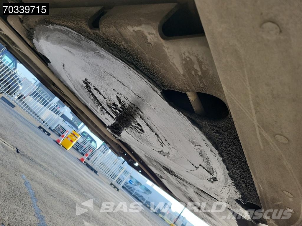 Schmitz Cargobull SCB*S3T 3 axles Sliding Roof Curtainsiderauflieger