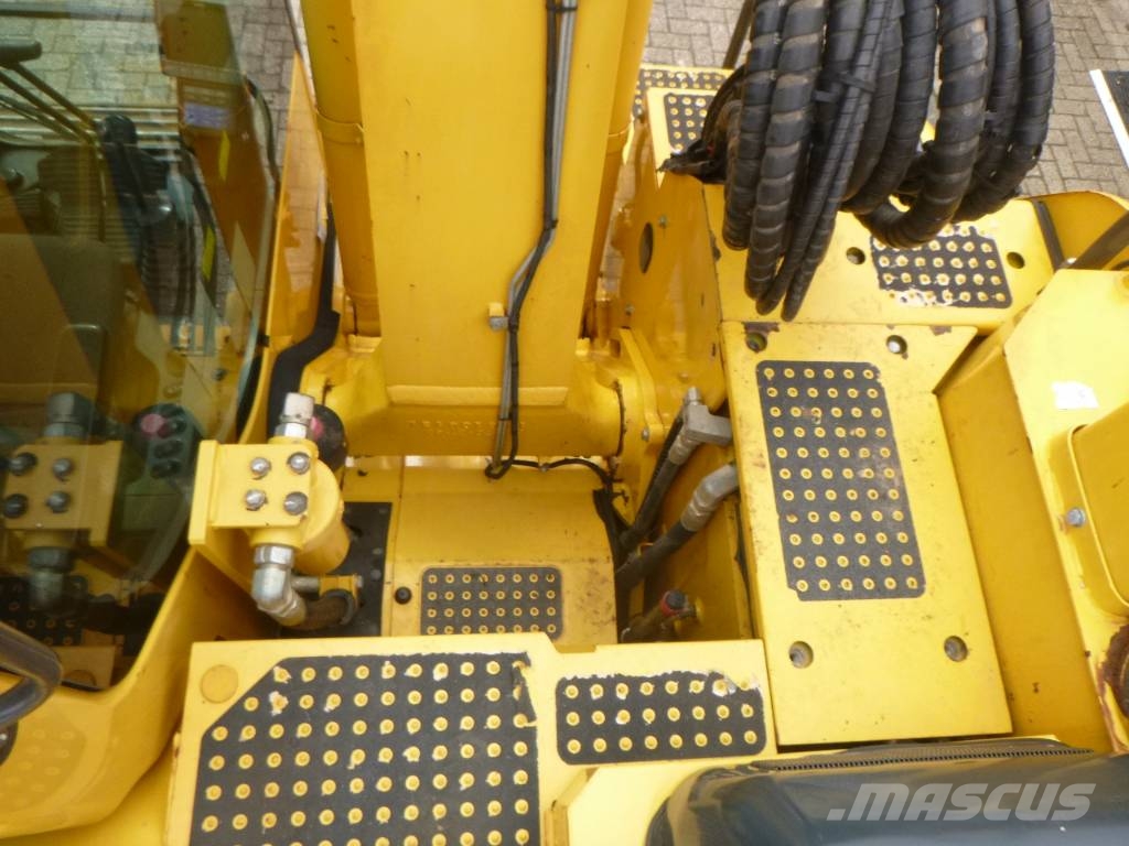 Komatsu PC 138 US-11 Escavadeiras de esteiras